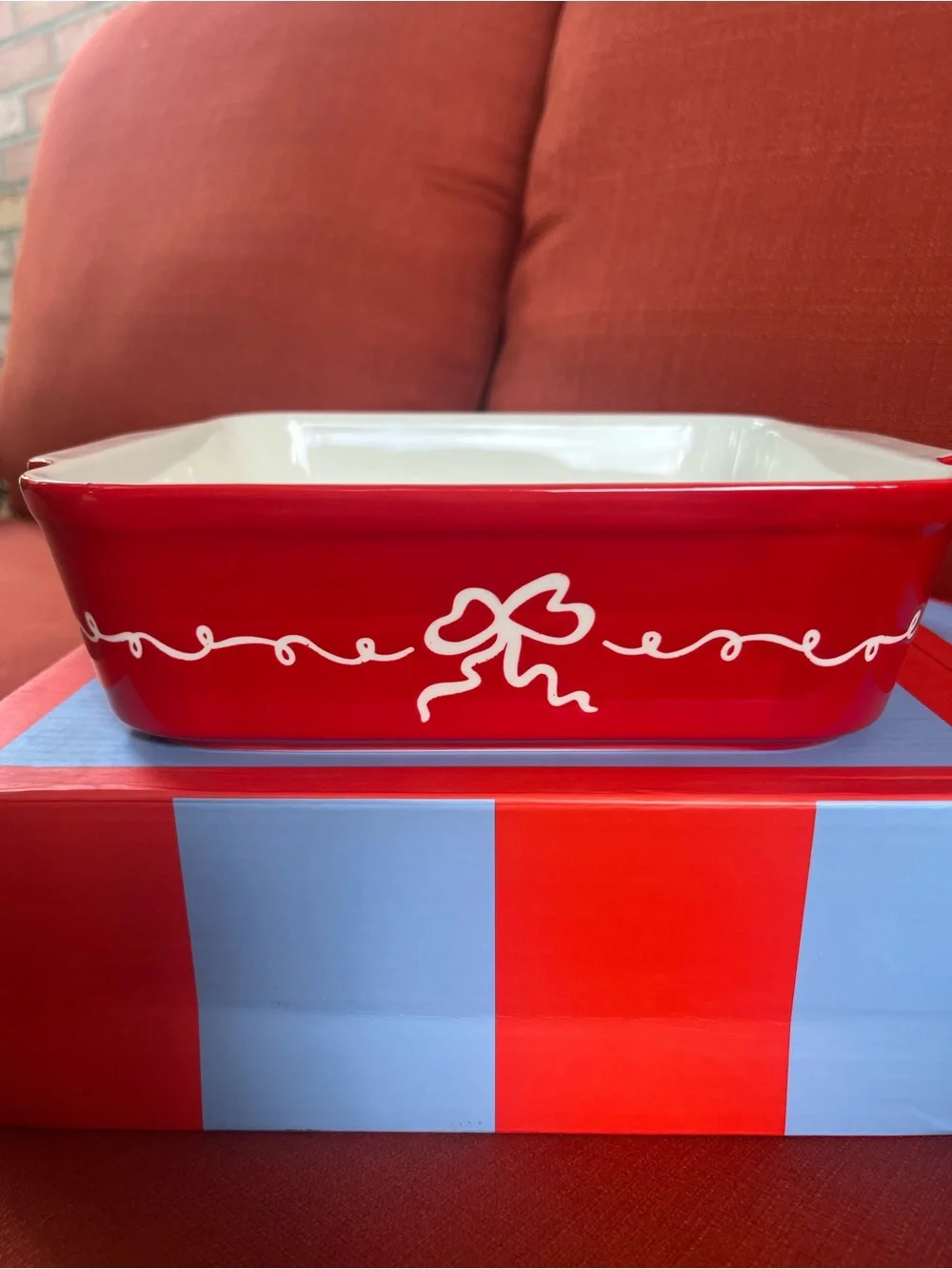 NIB Round House Baking Dish